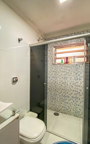 Casa à venda com 315m², 2 quartos e 2 vagas Casa à venda com 315m², 2 quartos e 2 vagasLavabo