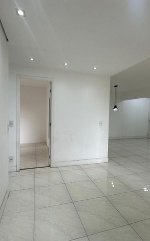 Apartamento para alugar com 76m², 2 quartos e 2 vagas Apartamento para alugar com 76m², 2 quartos e 2 vagasSala