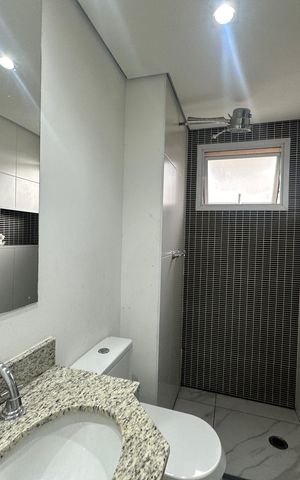 Apartamento para alugar com 76m², 2 quartos e 2 vagas Apartamento para alugar com 76m², 2 quartos e 2 vagasBanheiro