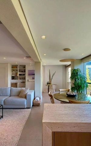 Apartamento para alugar com 138m², 3 quartos e 3 vagas