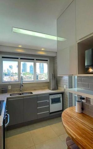 Apartamento para alugar com 138m², 3 quartos e 3 vagas Apartamento para alugar com 138m², 3 quartos e 3 vagasCozinha
