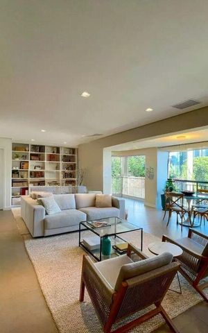 Apartamento para alugar com 138m², 3 quartos e 3 vagas