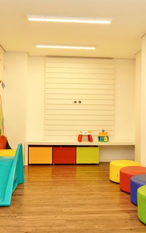 Apartamento para alugar com 54m², 2 quartos e 2 vagas Apartamento para alugar com 54m², 2 quartos e 2 vagasÁrea comum - Espaço Kids