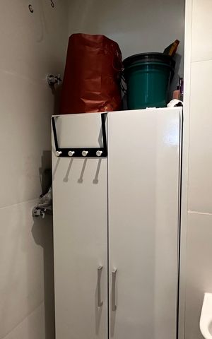 Apartamento à venda com 167m², 3 quartos e 3 vagas Apartamento à venda com 167m², 3 quartos e 3 vagasBanheiro de serviço