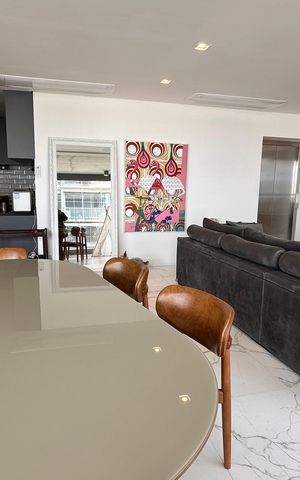 Apartamento à venda com 167m², 3 quartos e 3 vagas Apartamento à venda com 167m², 3 quartos e 3 vagasVaranda da Sala