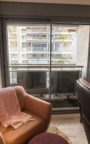 Apartamento à venda com 167m², 3 quartos e 3 vagas Apartamento à venda com 167m², 3 quartos e 3 vagasEscritório