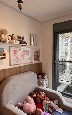 Apartamento à venda com 167m², 3 quartos e 3 vagas Apartamento à venda com 167m², 3 quartos e 3 vagasSuíte