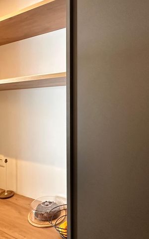 Apartamento à venda com 167m², 3 quartos e 3 vagas Apartamento à venda com 167m², 3 quartos e 3 vagasEscritório