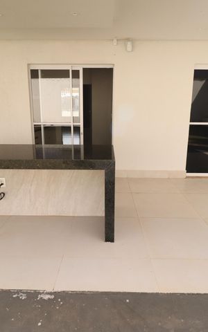Casa para alugar com 200m², 3 quartos e 1 vagaVaranda