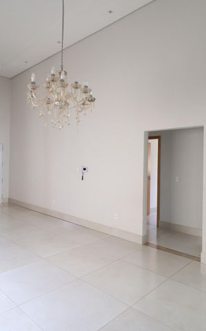 Casa para alugar com 200m², 3 quartos e 1 vagaSala