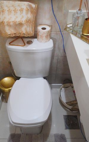 Casa à venda com 151m², 3 quartos e 2 vagasLavabo