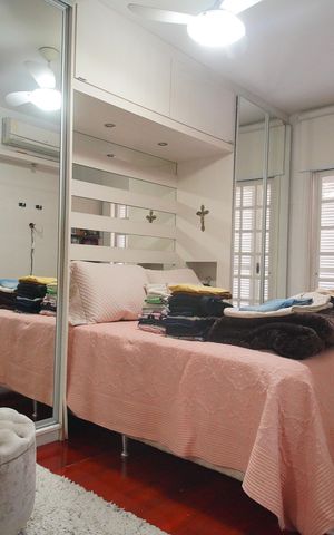 Casa à venda com 151m², 3 quartos e 2 vagasQuarto 1