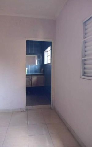 Casa para alugar com 438m², 4 quartos e 9 vagas Casa para alugar com 438m², 4 quartos e 9 vagasBanheiro da Suíte