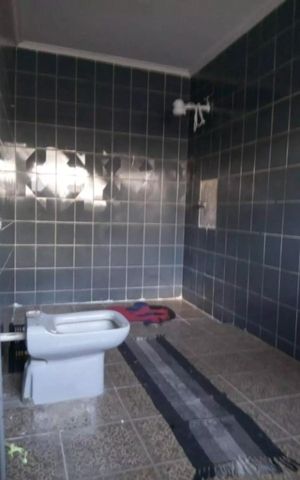 Casa para alugar com 438m², 4 quartos e 9 vagas Casa para alugar com 438m², 4 quartos e 9 vagasBanheiro de serviço
