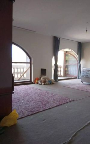 Casa para alugar com 438m², 4 quartos e 9 vagas Casa para alugar com 438m², 4 quartos e 9 vagasSuíte