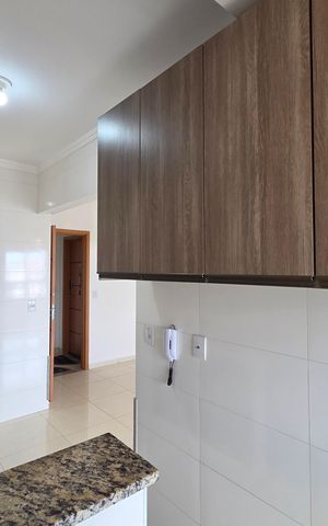 Apartamento para alugar com 65m², 2 quartos e 1 vagaÁrea de Serviço