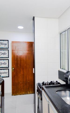 Casa à venda com 200m², 2 quartos e 2 vagasCozinha