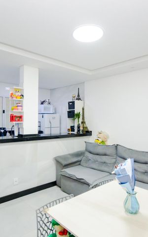 Casa à venda com 200m², 2 quartos e 2 vagasSala