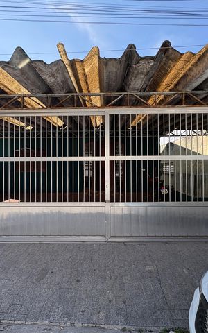 Casa para alugar com 95m², 1 quarto e sem vaga Casa para alugar com 95m², 1 quarto e sem vagaFachada