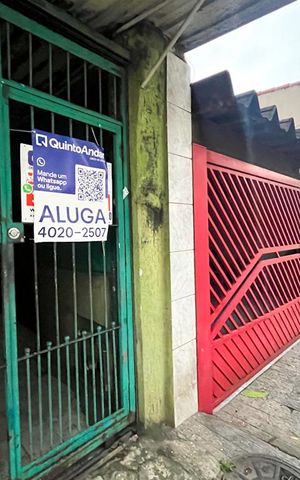Casa para alugar com 95m², 1 quarto e sem vaga Casa para alugar com 95m², 1 quarto e sem vagaFachada