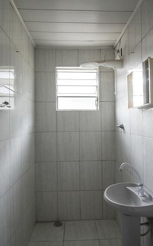 Casa para alugar com 95m², 1 quarto e sem vaga Casa para alugar com 95m², 1 quarto e sem vagaBanheiro