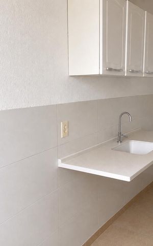 Apartamento para alugar com 45m², 2 quartos e 2 vagas Apartamento para alugar com 45m², 2 quartos e 2 vagasCozinha