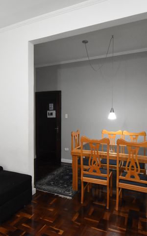 Apartamento à venda com 130m², 2 quartos e sem vagaSala