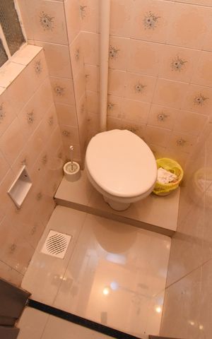 Apartamento à venda com 130m², 2 quartos e sem vagaBanheiro de Serviço