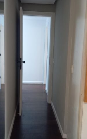 Apartamento à venda com 180m², 3 quartos e 2 vagas Apartamento à venda com 180m², 3 quartos e 2 vagas Corredor
