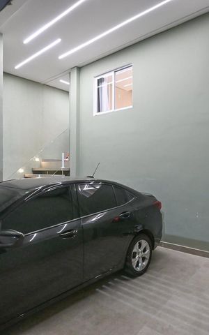 Casa à venda com 160m², 3 quartos e 2 vagasGaragem