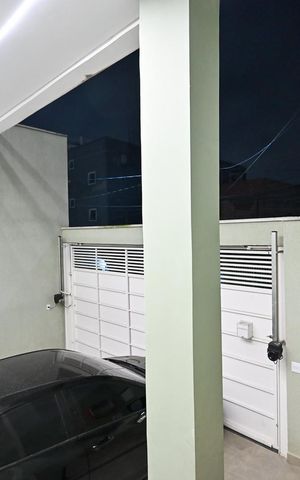 Casa à venda com 160m², 3 quartos e 2 vagasGaragem