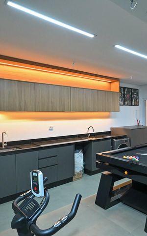 Casa à venda com 160m², 3 quartos e 2 vagasChurrasqueira