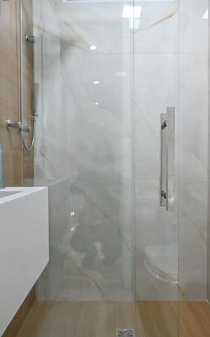 Casa à venda com 160m², 3 quartos e 2 vagasBanheiro