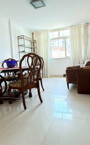 Apartamento à venda com 110m², 2 quartos e sem vaga Apartamento à venda com 110m², 2 quartos e sem vagaSala