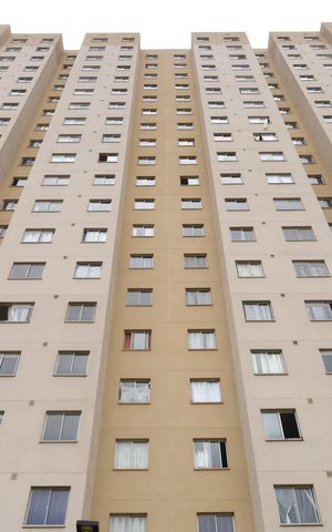 Apartamento à venda com 32m², 2 quartos e sem vagaÁrea comum - Prédio