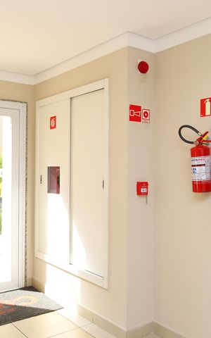 Apartamento à venda com 32m², 2 quartos e sem vagaÁrea comum - Saguão do prédio