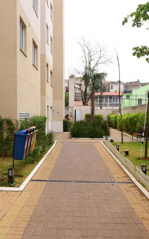 Apartamento à venda com 32m², 2 quartos e sem vagaÁrea comum
