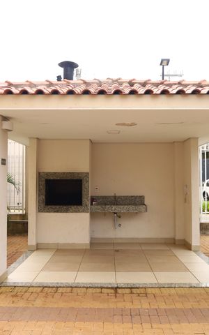 Apartamento à venda com 32m², 2 quartos e sem vagaÁrea comum - Churrasqueira