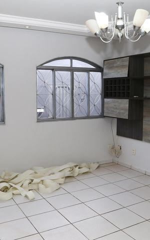 Casa para alugar com 448m², 4 quartos e 5 vagasSala