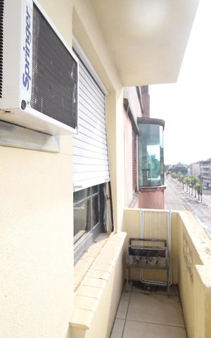 Apartamento à venda com 60m², 1 quarto e sem vagaSacada