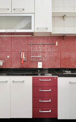 Apartamento à venda com 132m², 3 quartos e 2 vagas Apartamento à venda com 132m², 3 quartos e 2 vagasCozinha