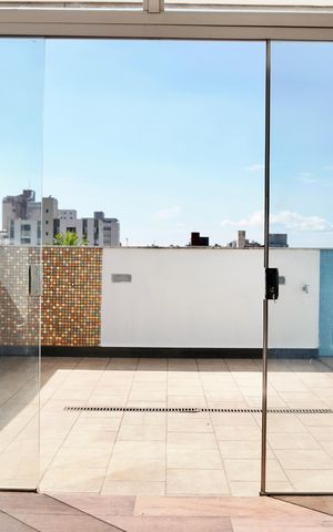 Apartamento à venda com 132m², 3 quartos e 2 vagas Apartamento à venda com 132m², 3 quartos e 2 vagasÁrea da Cobertura