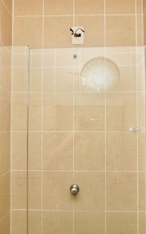 Apartamento à venda com 132m², 3 quartos e 2 vagas Apartamento à venda com 132m², 3 quartos e 2 vagasSuíte - Banheiro