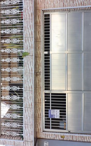 Casa à venda com 125m², 2 quartos e 3 vagasFachada