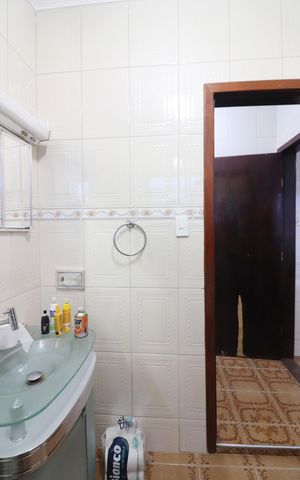 Casa à venda com 125m², 2 quartos e 3 vagasBanheiro Social