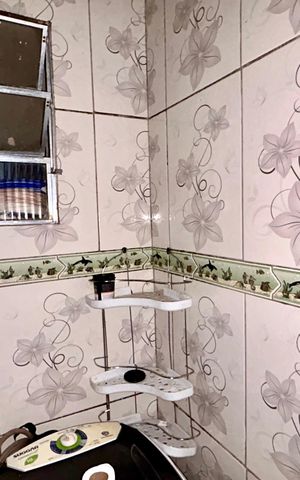 Casa à venda com 161m², 3 quartos e 2 vagasBanheiro 3