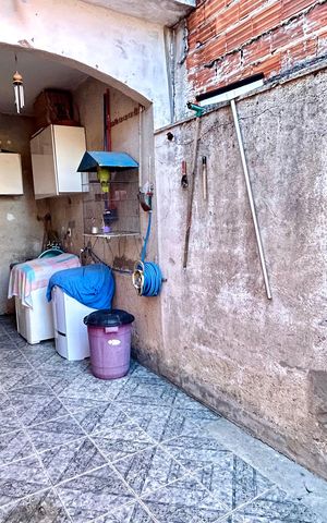 Casa à venda com 161m², 3 quartos e 2 vagasÁrea de Serviço