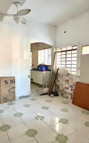 Casa à venda com 161m², 3 quartos e 2 vagasSala 2
