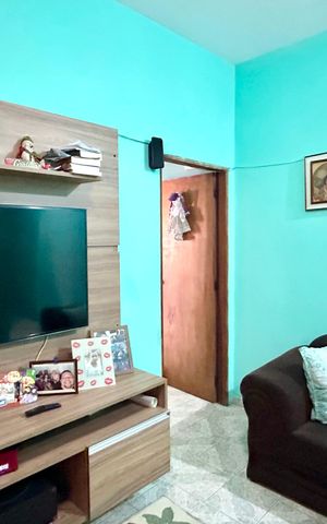 Casa à venda com 161m², 3 quartos e 2 vagasSala