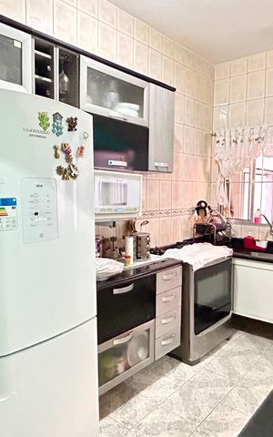 Casa à venda com 161m², 3 quartos e 2 vagasCozinha